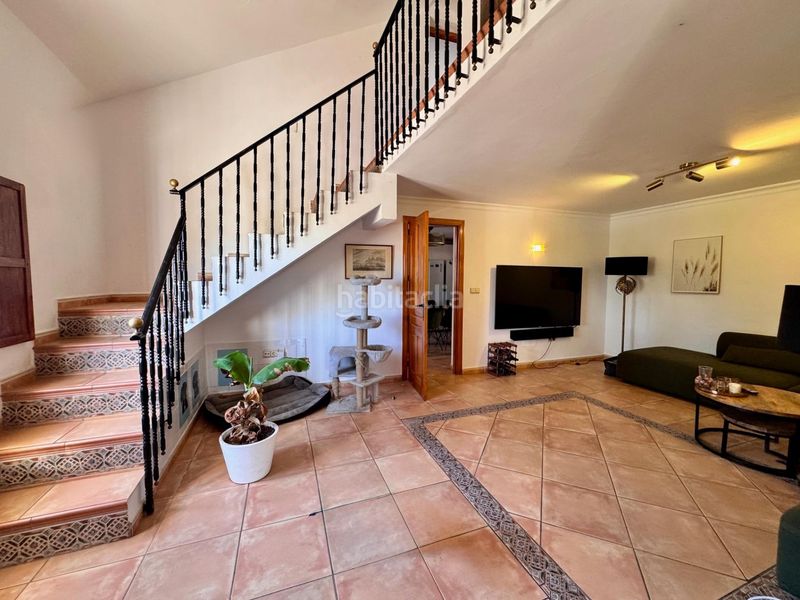 Foto 9ab930d2-118c-4523-bb38-a17be7b71b03. Casa amb calefacció aparcament piscina a Álora