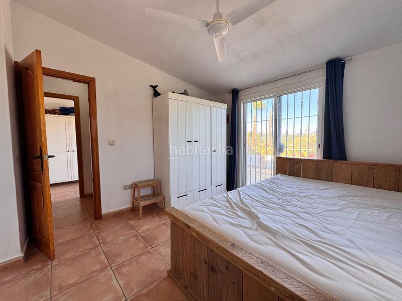 Foto bcbe489e-4ae4-49ee-8e38-06db991c7f3e. Casa amb calefacció aparcament piscina a Álora