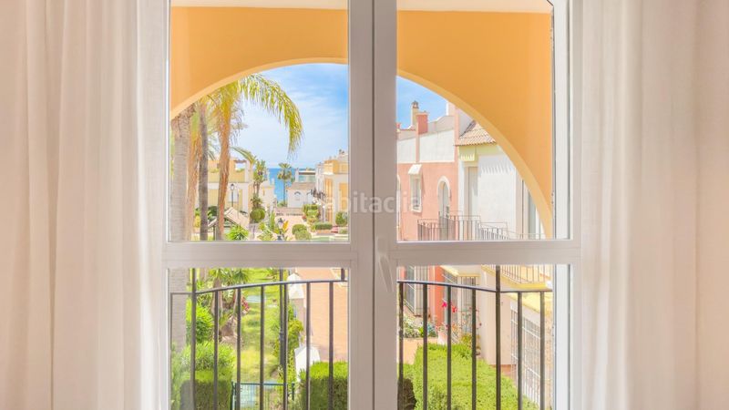Foto c7806515-822b-439c-81a9-72b9a82df05c. Casa adossada amb aparcament piscina a bahía de Marbella Marbella