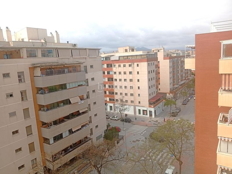 Foto 50343977-1e86-47d8-8730-2675b68b9607. Pis amb calefacció aparcament piscina a Martín Carpena - Torre del Río Málaga
