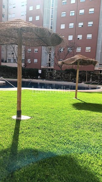 Foto 50cf6593-0022-4baa-9d3d-3e0f3d42eac3. Pis amb calefacció aparcament piscina a Martín Carpena - Torre del Río Málaga