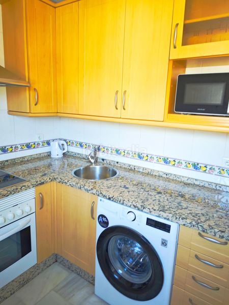 Foto e899ffd5-9551-427b-9fcd-68cf394c5c94. Pis amb aparcament piscina a Torreblanca del Sol Fuengirola