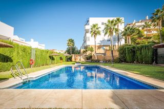 Piso  Diamante de riviera. Precioso piso con vistas, reformado y amueblado con mucho estilo