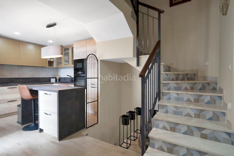 Foto b3c7f581-50b9-49fb-b703-3cd95f4316c4. Casa adossada amb calefacció aparcament piscina a Fuengirola