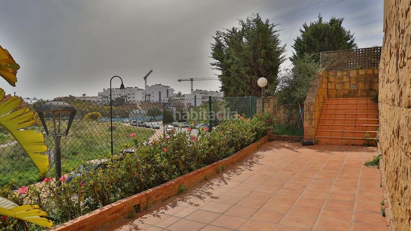 Foto 0fca9ff4-36d5-4de8-b237-57b7678edf37. Pis amb aparcament piscina a El Faro de Calaburra - Chaparral Mijas