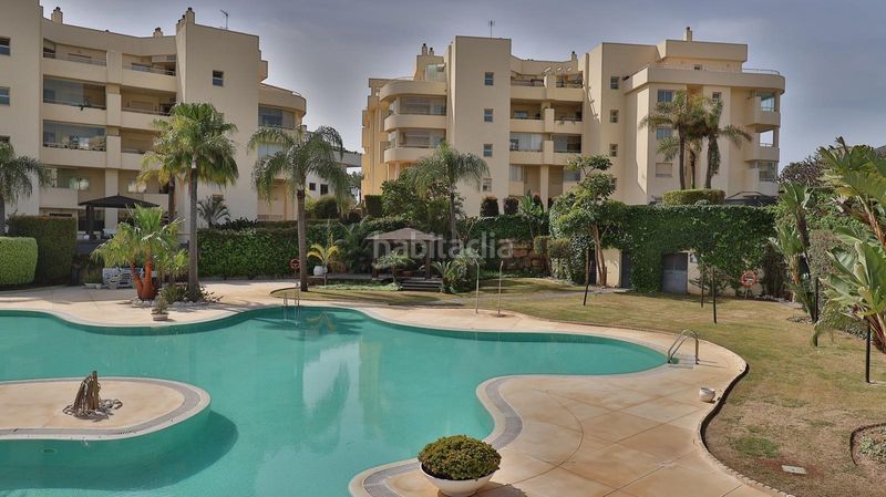 Foto b5f2da9b-af0b-4232-be5d-29e3b3240a96. Pis amb aparcament piscina a El Faro de Calaburra - Chaparral Mijas