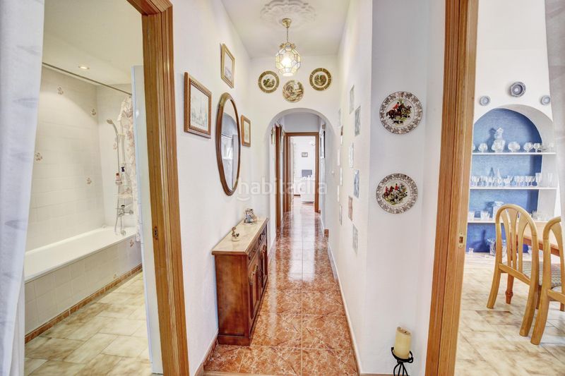 Foto 74f03769-0405-4b2b-980d-07e33ee7fd51. Casa aparellada amb calefacció aparcament piscina a Benalmádena