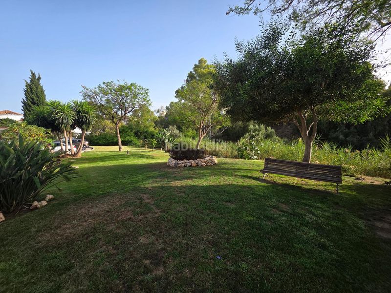 Foto aaed2d95-6818-4668-b532-db58b896f1d2. Casa aparellada amb calefacció aparcament piscina a Benalmádena