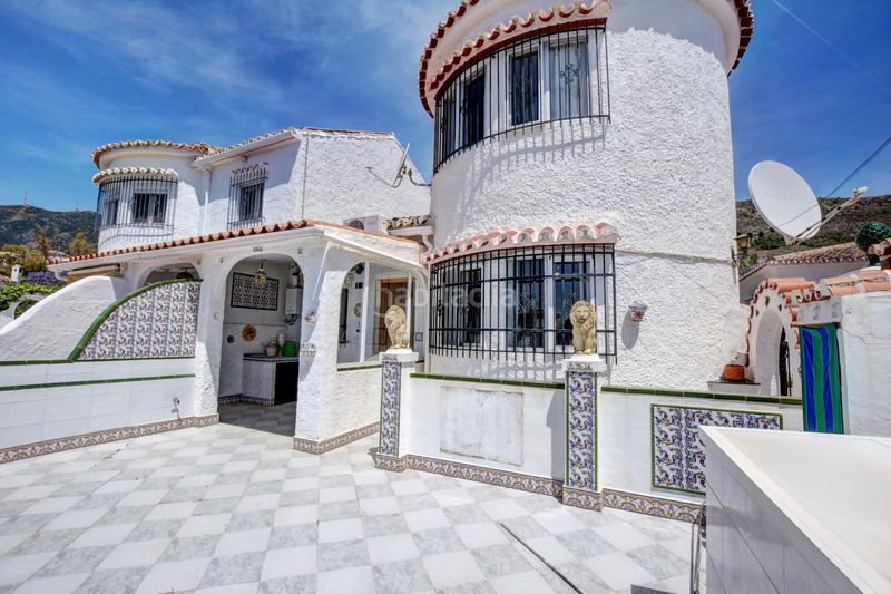 Foto d048110c-dc8a-4ed5-86dd-d763402bb5de. Casa aparellada amb calefacció aparcament piscina a Benalmádena