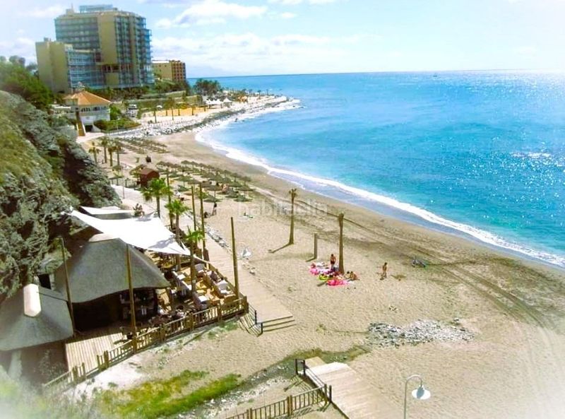 Foto f49d4c48-03aa-4d97-ba6e-d9d971f9b8d6. Pis amb aparcament piscina a Zona Centro Comercial Torrequebrada Benalmádena