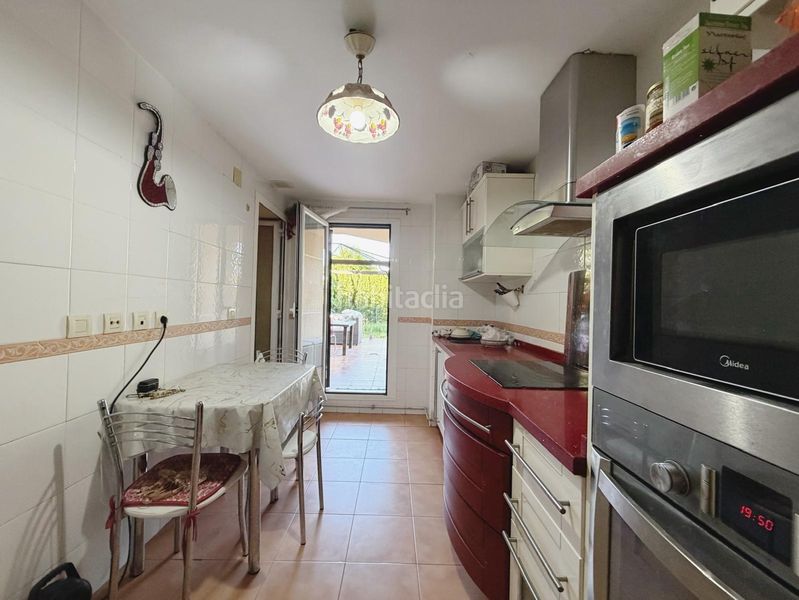 Foto 4dc8bd68-23ff-4a66-b69d-067010a97920. Planta baixa amb calefacció aparcament piscina a Torremolinos