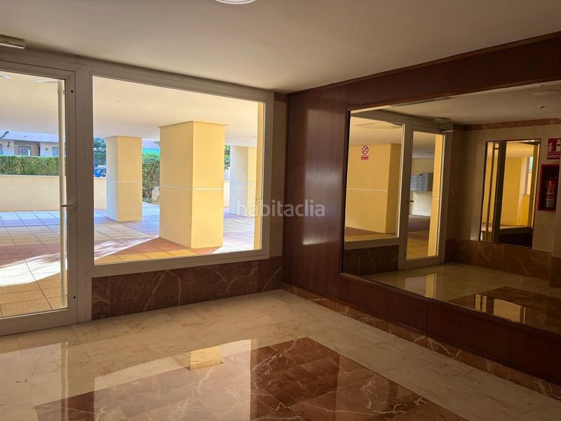 Foto ca546d85-9a0b-4426-9cd2-39a24ed01a5d. Planta baixa amb calefacció aparcament piscina a Torremolinos