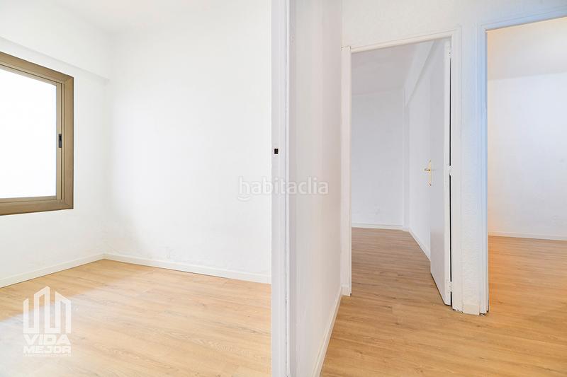 Foto ee6c6063-044f-4924-b600-0e938446d964. Appartamento in Passeig Maragall Gavà