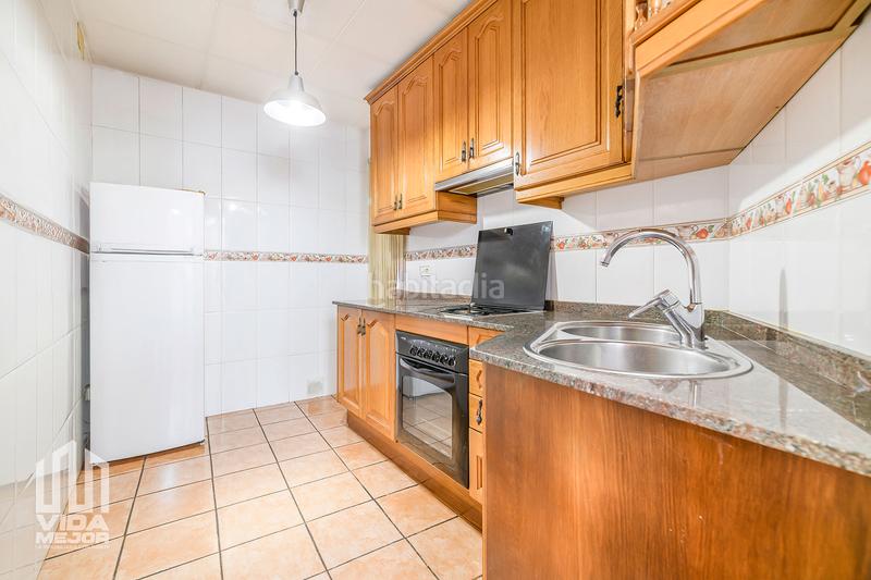 Foto 8eaafb19-fce7-4022-a933-e3ee12343398. Pis a Diagonal-Colomeres Gavà