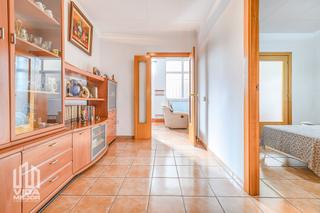 Appartement  Carrer de montflorit. ¿te gustaría vivir en una finca con tal solo dos vecinos?