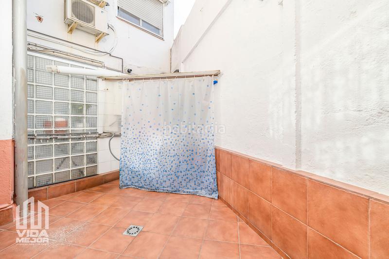 Foto c2daf906-a2d0-405b-ad46-6534c885b92d. Pis a Diagonal-Colomeres Gavà