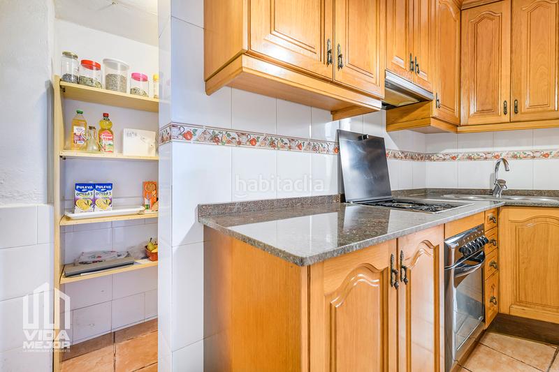 Foto eb11dd7d-d384-4b86-b17f-81c8ff68b529. Pis a Diagonal-Colomeres Gavà