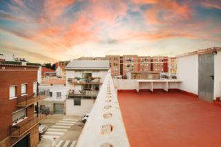 Piso  Carrer de santiago rusiñol. Planta baja en gavà