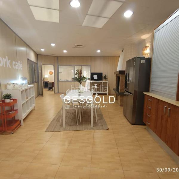 Foto 134cd8da-2790-4e1c-817a-402779bedb18. Location local commercial dans Centro Burriana