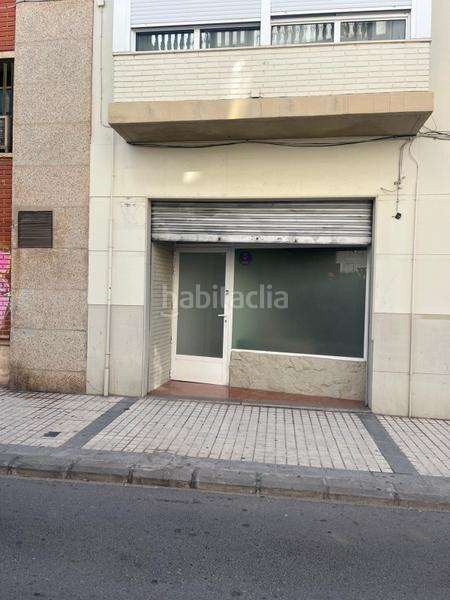 Foto bcfbbf7c-7e3d-42aa-9e82-c0d57876c44a. Locale commerciale in Llombai Burriana