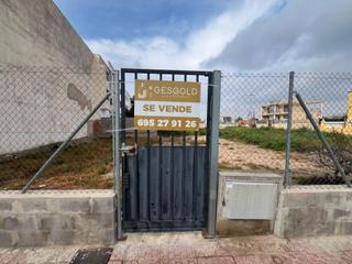Terrain résidentiel à Alquerías del Niño Perdido. Venta de solar en la zona nueva de alquerías  construye la casa