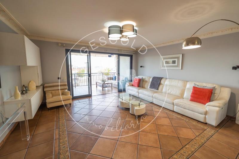 Foto 007de390-2be5-4843-9789-96ed5285b039. Flat with parking in Playa Burriana