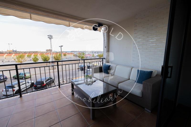 Foto 8cdbb9a6-2b8b-4976-835b-d57a330e62e7. Flat with parking in Playa Burriana