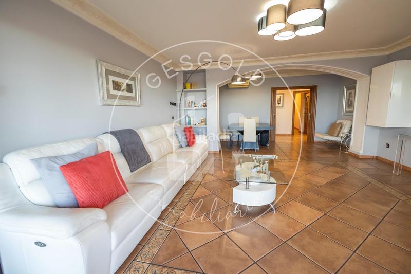 Foto f669940c-5cd3-4d07-a2cf-d29d51d03051. Flat with parking in Playa Burriana