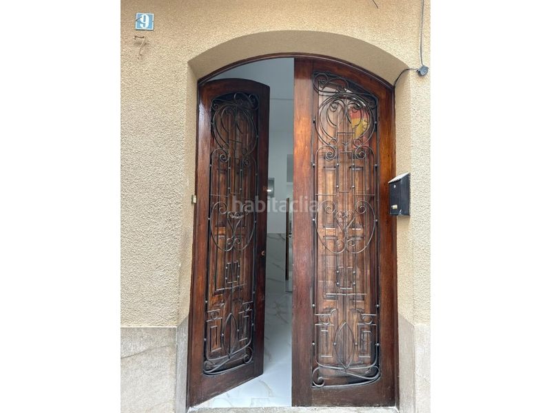 Foto d64b1db9-ac17-4e69-b1a8-56a6c4b77e7b. Edifici a Centro Burriana