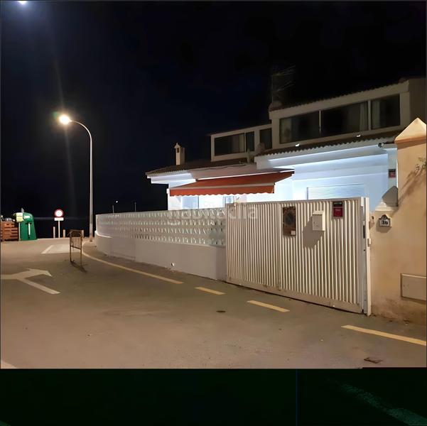 Foto 487ffc45-cb82-4cdc-8b10-cd78e3ed2874. House with heating parking pool in Castell de Ferro