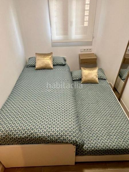 Foto 2916bcb8-2ad0-43a3-bcfd-570649d2d79d. Piso dlr 1754 hermoso piso de 2 dormitorios y 2 baños recientemente reformado a la venta zona zaidín en Granada