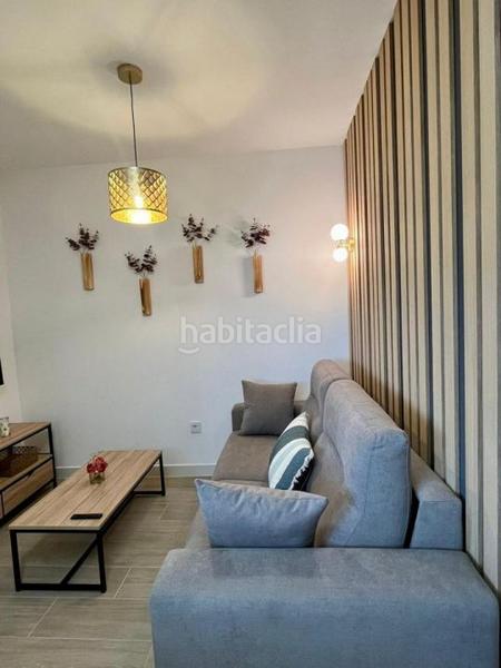Foto 9d495c41-fb97-43d4-8cc4-902e7442d3f8. Piso dlr 1754 hermoso piso de 2 dormitorios y 2 baños recientemente reformado a la venta zona zaidín en Granada