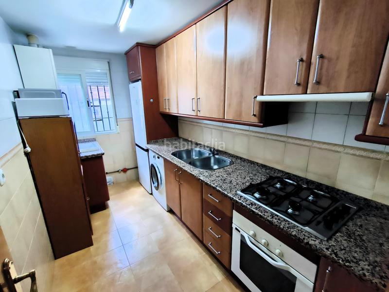 Foto a80049a6-ff2e-45c3-8598-f060aebe5d01. Rez-de-chaussée avec chauffage parking dans Las Tres Cruces Armilla