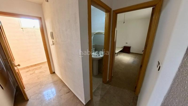 Foto 6bef1322-04ef-45fe-b729-99cd2f983a99. Piso  en venta , cerca de mercadona c. san isidro 3 dormitorios, 2 baños y garaje en Albolote