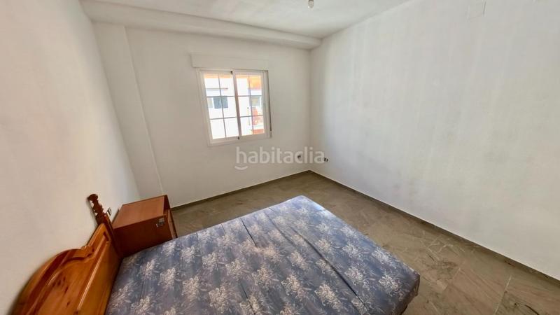 Foto 76c3e59b-34dc-404e-816a-4b0c0a0af3fe. Piso  en venta , cerca de mercadona c. san isidro 3 dormitorios, 2 baños y garaje en Albolote