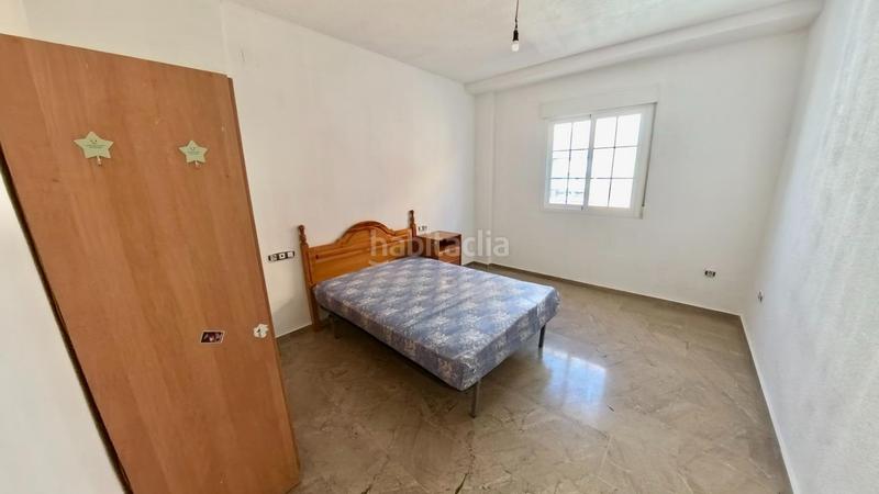 Foto e436a986-9ab7-4797-9f22-fc6684fc1600. Piso  en venta , cerca de mercadona c. san isidro 3 dormitorios, 2 baños y garaje en Albolote