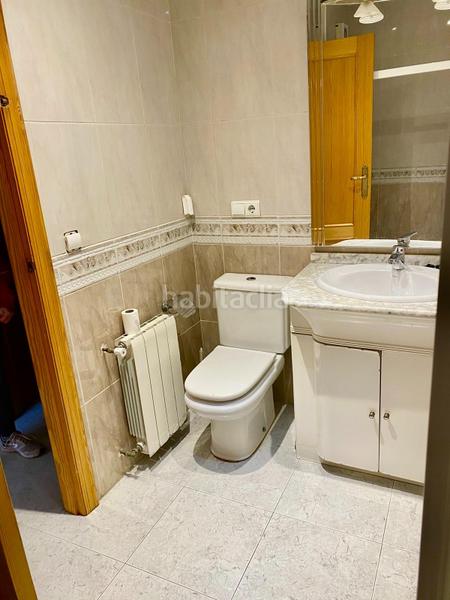 Foto 4ff104ef-4860-4a95-a997-7c68891903fc. Piso dlr 1803 hermoso apartamento de 3 dormitorios en venta en plaza de la merced, en Baza