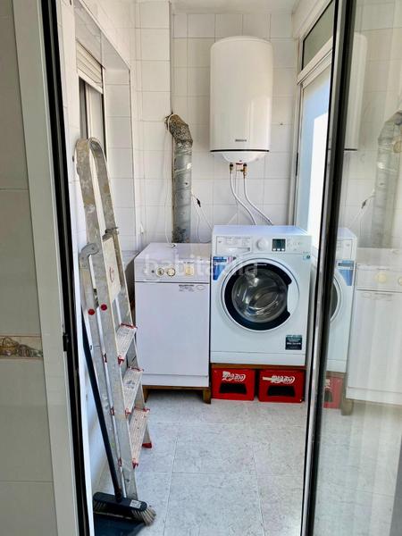 Foto bf308c2e-1856-470c-83c3-f39950d33af2. Piso dlr 1803 hermoso apartamento de 3 dormitorios en venta en plaza de la merced, en Baza