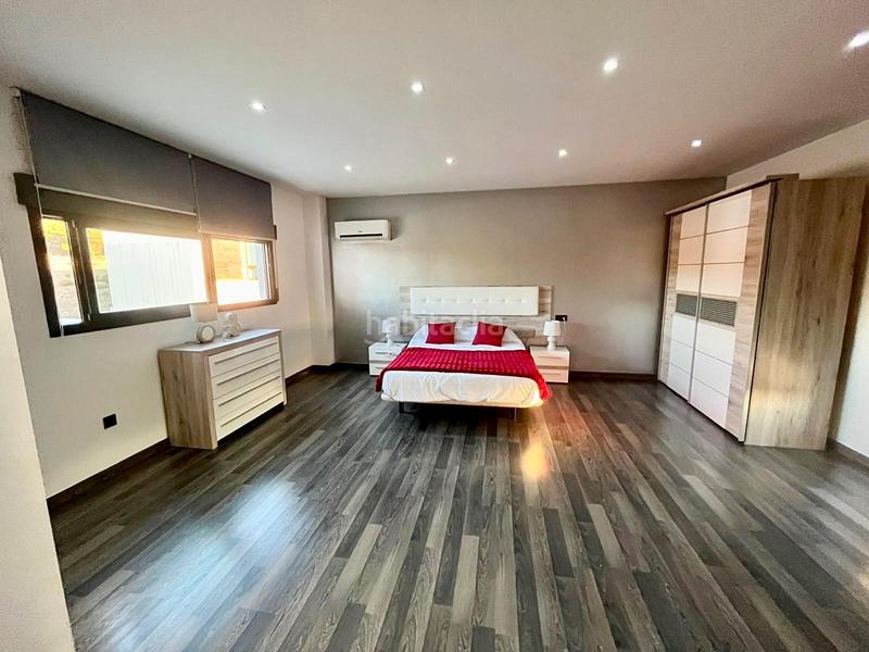 Foto 543a0ce4-3696-43d6-82c1-7bd5d0210b64. Chalet espectacular chalet independiente en venta dilar en Dílar
