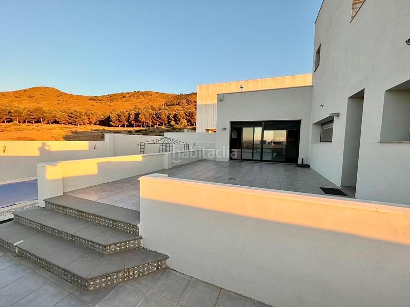 Foto b615230a-93e5-4b8a-a169-5b778e40f5b3. Chalet espectacular chalet independiente en venta dilar en Dílar