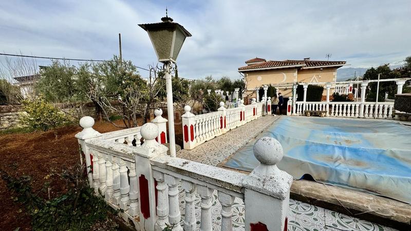 Foto 574c6583-5c6d-44e4-9efc-fffafbd56893. Chalet dlr 1572 amplio terreno con chalet de 7 dormitorios y 4 baños zona ogijar en Ogíjares