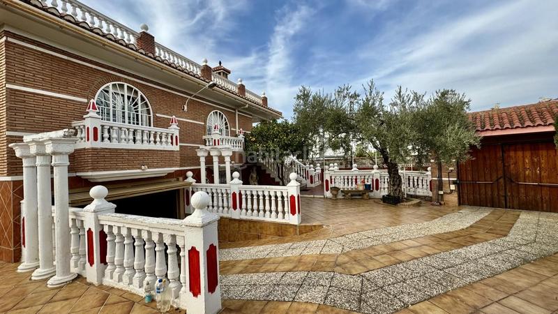 Foto f80d6e7b-9fbb-461a-9dc6-604785e3139f. Chalet dlr 1572 amplio terreno con chalet de 7 dormitorios y 4 baños zona ogijar en Ogíjares