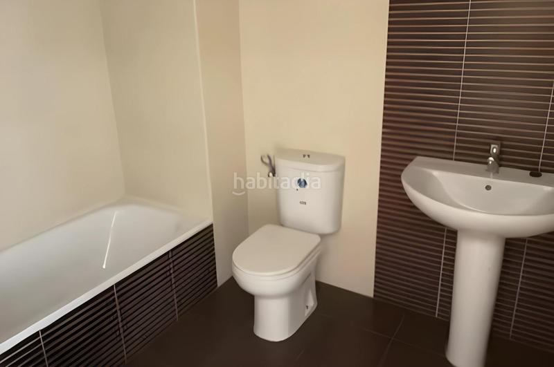 Foto 05981ea7-78b6-493f-85fa-c0ac628203e5. Planta baja piso en venta ideal para inversión con inquilino y buena rentabilidad en Atarfe
