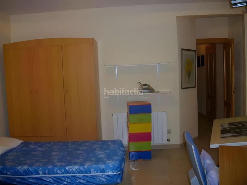 Foto 52cd1330-e586-4912-b818-ff9dfc62d067. Miete etagenwohnung mit parking in Camino de Ronda Granada