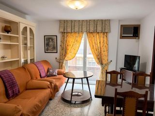 Location Appartement  Calle faisan. Amplio y cómodo piso en alquiler de 4 dormitorios  zona pajarito
