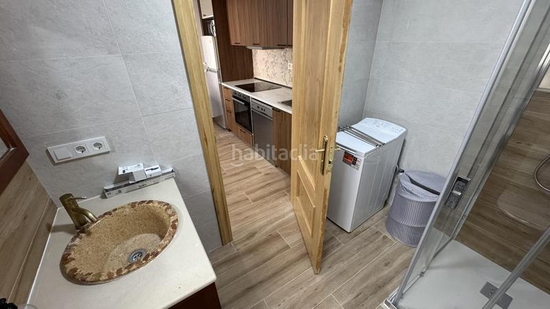 Foto 06d036da-9dc2-456f-871a-c103be44b277. Alquiler piso dlr 1746 cómodo piso de 3 dormitorios en alquiler en el centro zona san matías en Granada