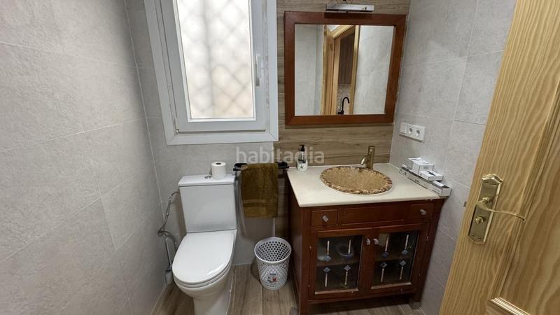 Foto 2949f935-633c-4f9c-84b2-c1f7e44f51d9. Alquiler piso dlr 1746 cómodo piso de 3 dormitorios en alquiler en el centro zona san matías en Granada