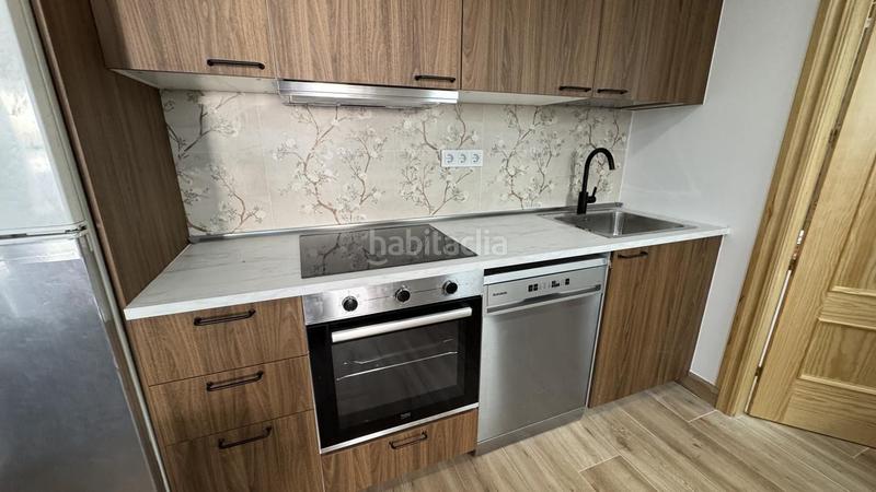 Foto 41d033d1-8518-4135-9fc5-7f4c2ce32140. Alquiler piso dlr 1746 cómodo piso de 3 dormitorios en alquiler en el centro zona san matías en Granada