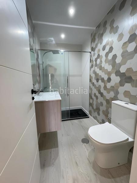 Foto 6ad93619-b89b-4688-af8f-acec5e88b7eb. Alquiler piso amplio y luminoso piso de 4 dormitorios en alquiler zona Campo Verde, terraza, aire acondicionado y comunidad incluida en Granada