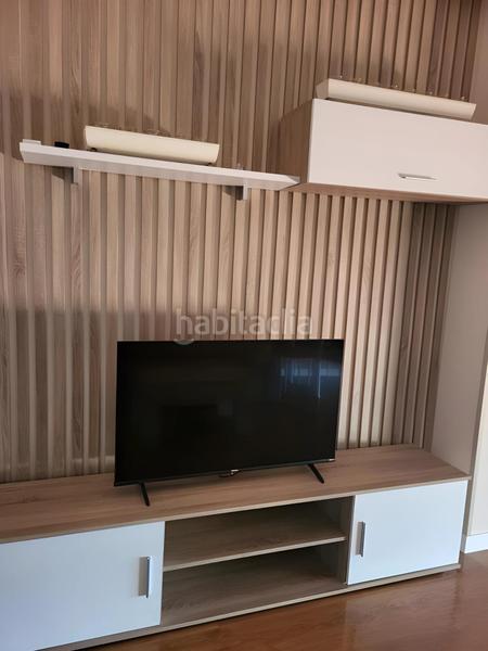 Foto 7c11b0a4-5808-4c45-8d1e-d13e010fa48d. Alquiler piso amplio y luminoso piso de 4 dormitorios en alquiler zona Campo Verde, terraza, aire acondicionado y comunidad incluida en Granada